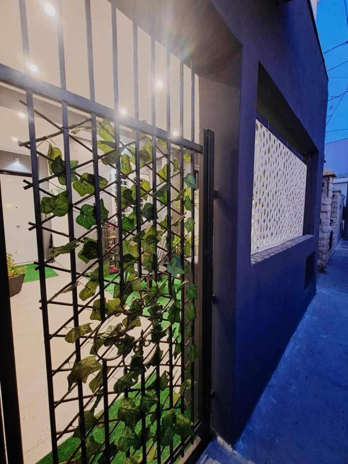 Villa Flower's House Di Doris Simone